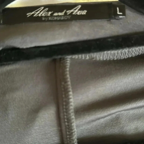 Alex & Ava Komarov Jersey wrap dress size Large NWT in dark gray - Picture 5 of 6